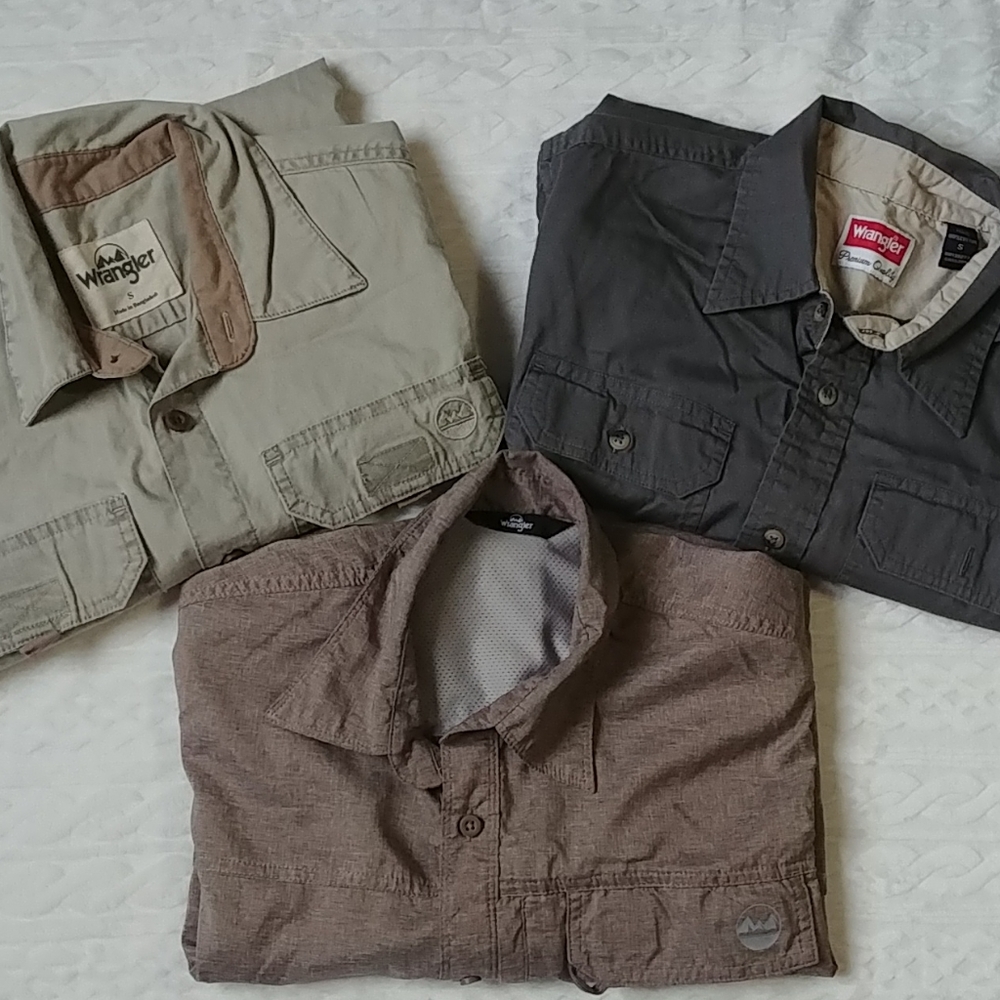 3 Short Sleeve Wrangler Button Downs